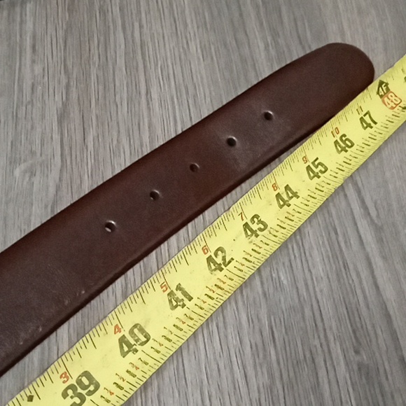 Men's JOSEPH ABBOUD Designer Leather Belt 44/110 (almost like New!) - Picture 8 of 9